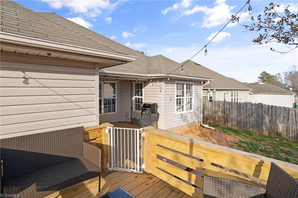 1604 Cedrow Drive High Point, NC 27260 - Photo 26 of 30