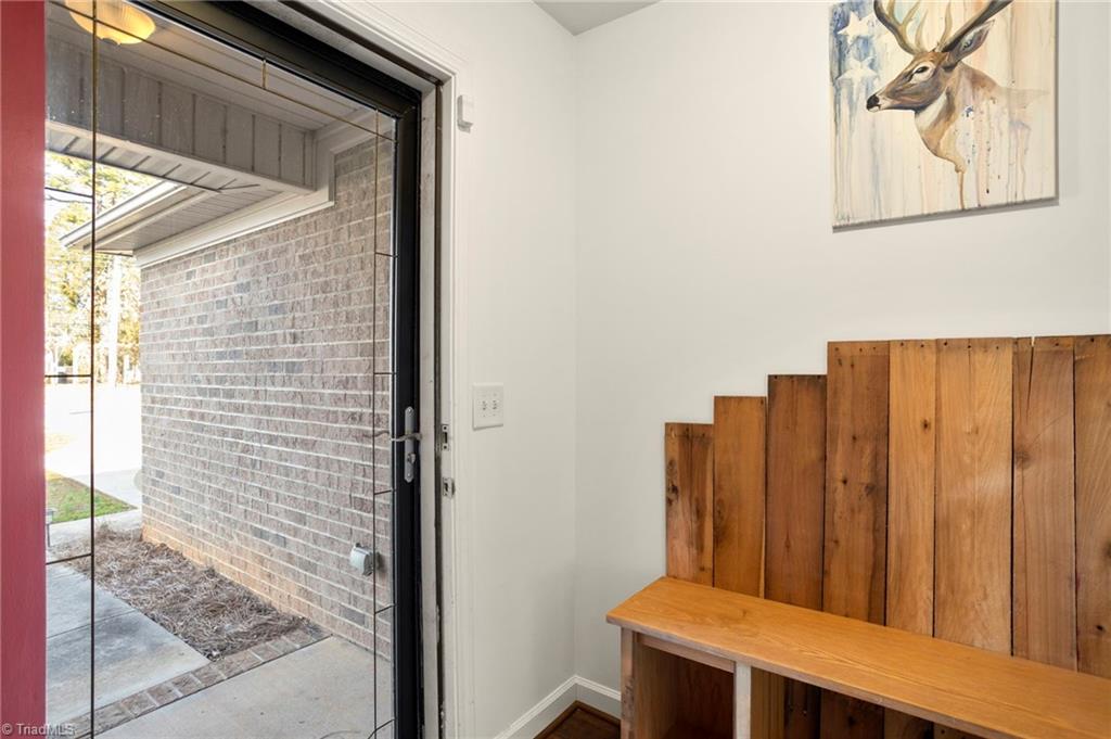 1604 Cedrow Drive High Point, NC 27260 - Photo 28 of 30