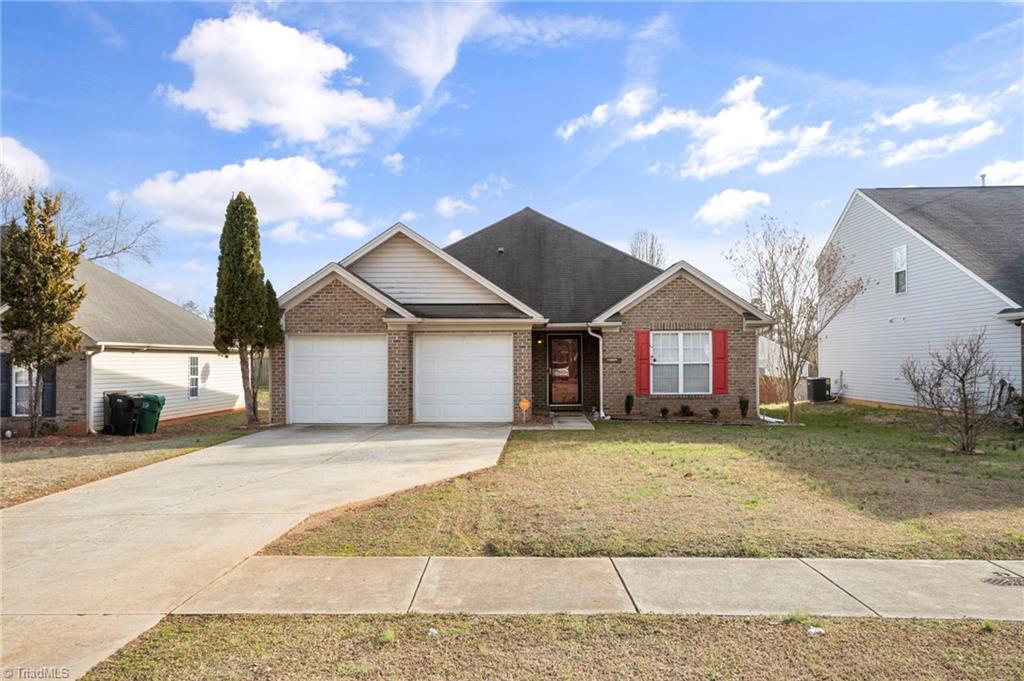 1604 Cedrow Drive High Point, NC 27260 - Photo 29 of 30