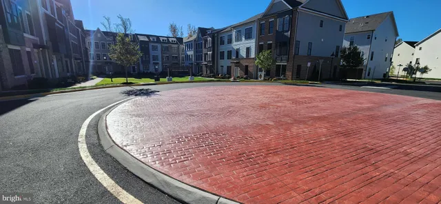 $3,400 | 301 Willis Street, Fredericksburg, VA 22401