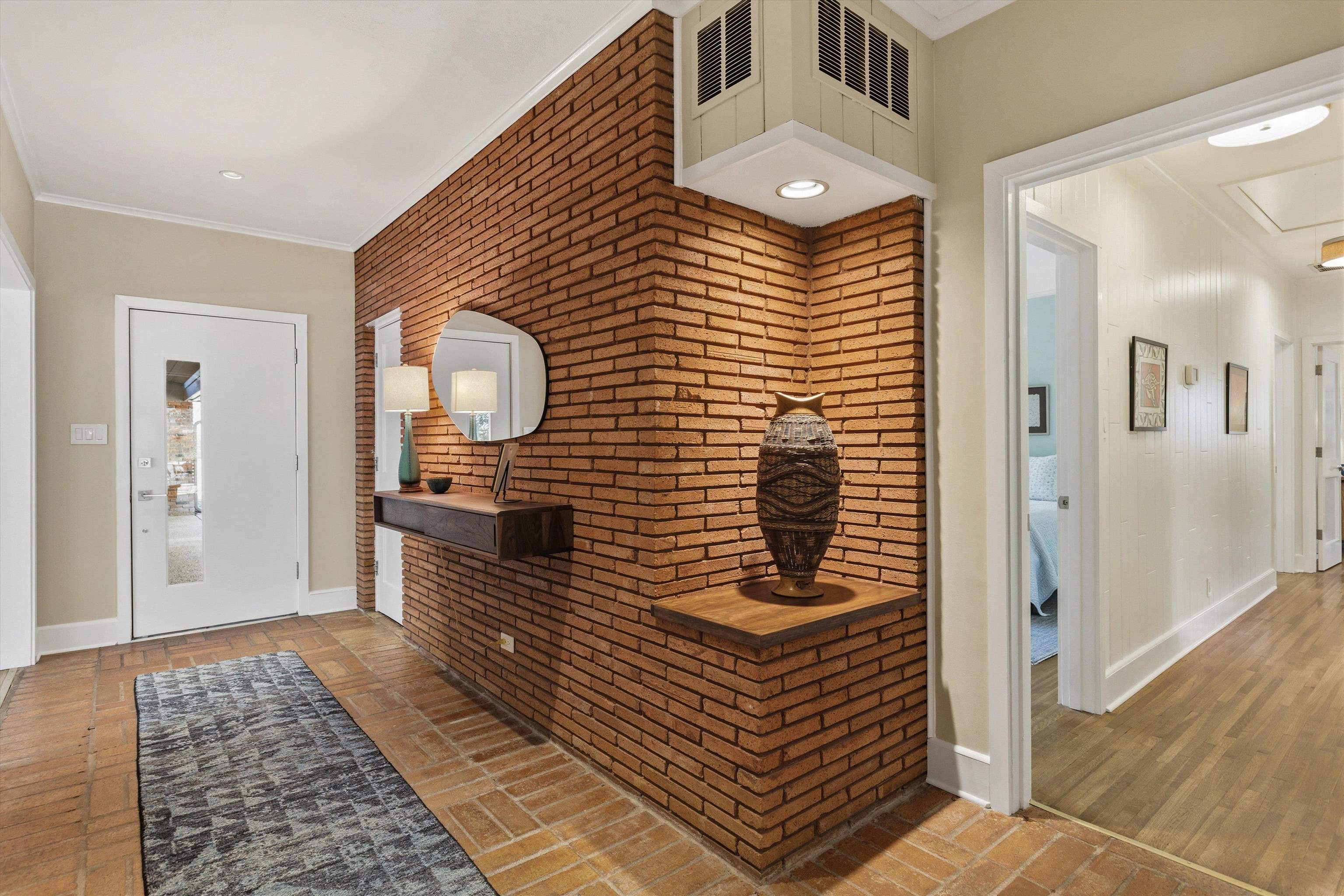 140 South Grove Park Road Memphis, TN 38117 - Photo 8 of 40 Gallery Image 8