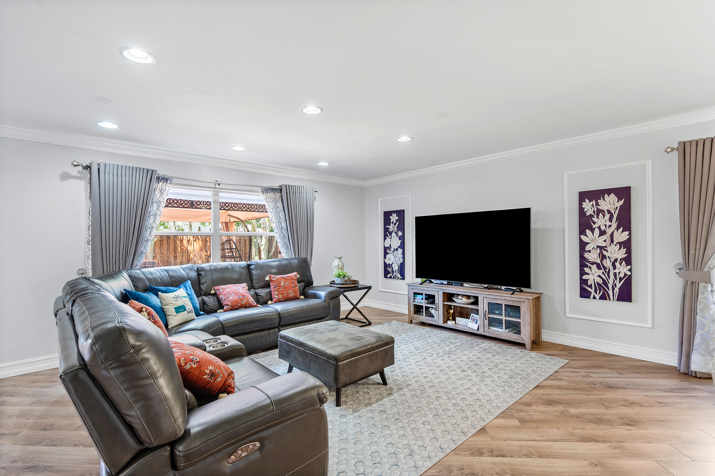 6583 Spring Garden Run Lake Worth, FL 33463 - Photo 7 of 29 009-6583SpringGardenRun-LakeWorth-FL-334