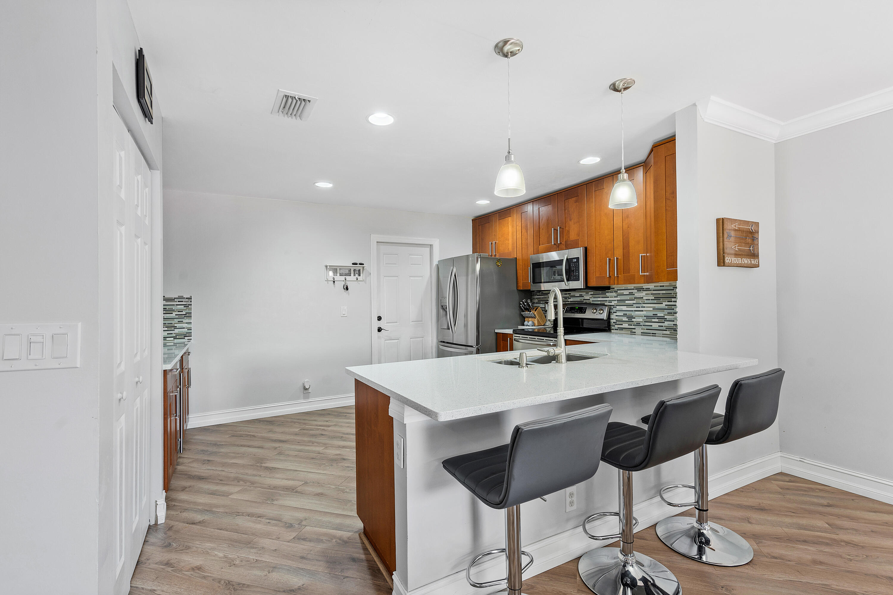 6583 Spring Garden Run Lake Worth, FL 33463 - Photo 10 of 29 012-6583SpringGardenRun-LakeWorth-FL-334