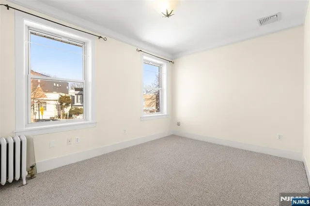 $3,875 | 350 Mountain Road, Unit 2, Union City, NJ 07087