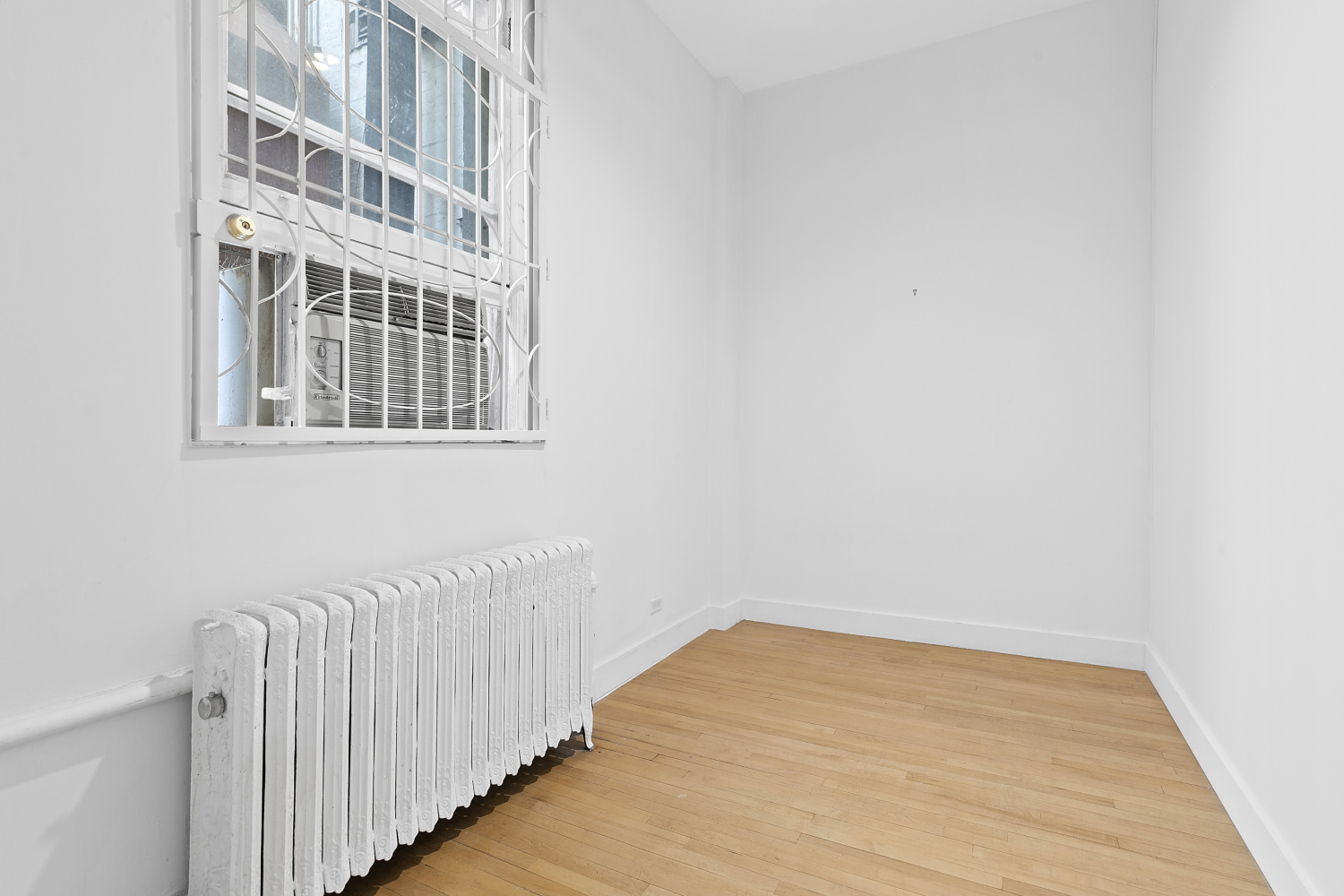 35 East 12th Street, Unit 2AB Manhattan, NY 10003 - Photo 14 of 15