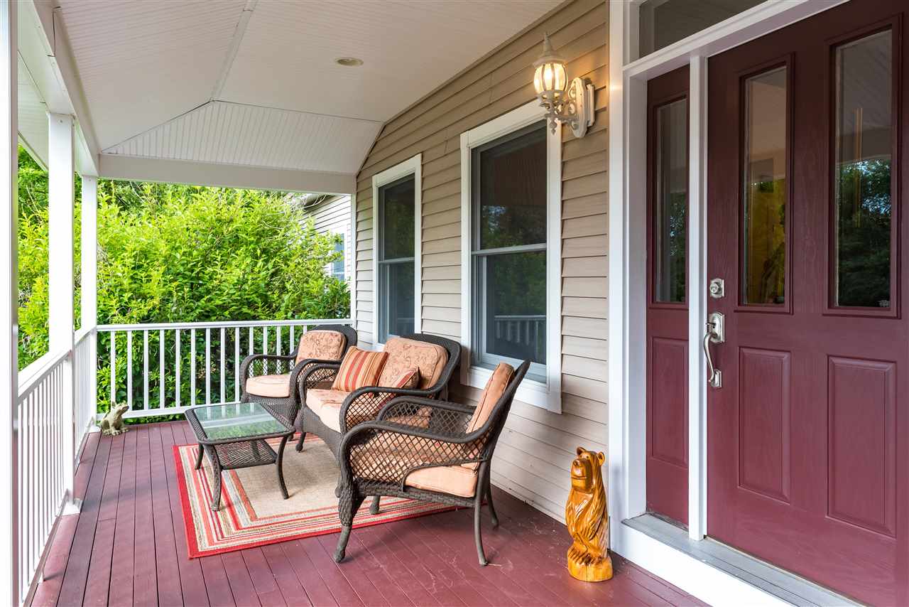 446 Grandview Road Conway, NH 03818 - Photo 4 of 37