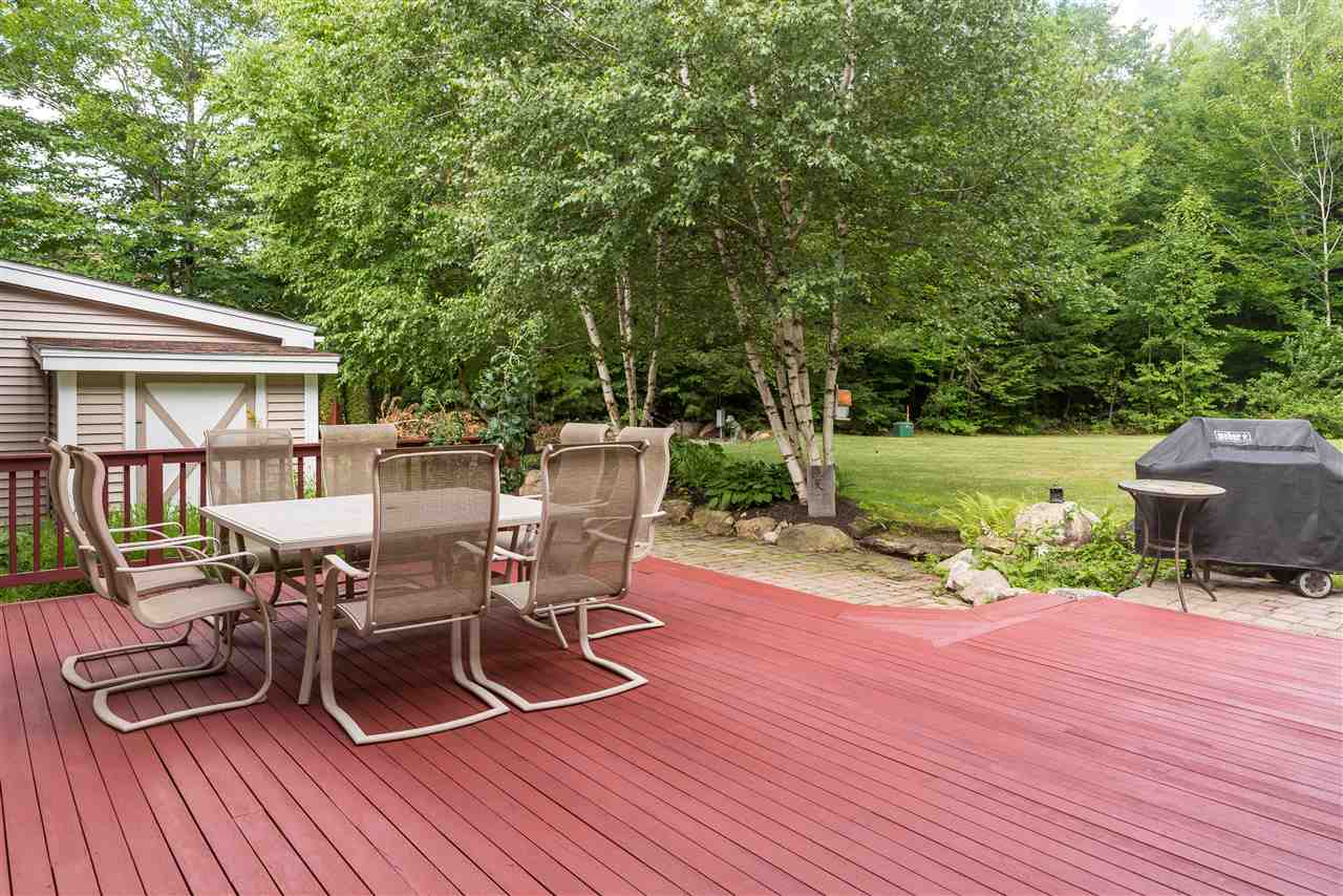 446 Grandview Road Conway, NH 03818 - Photo 7 of 37