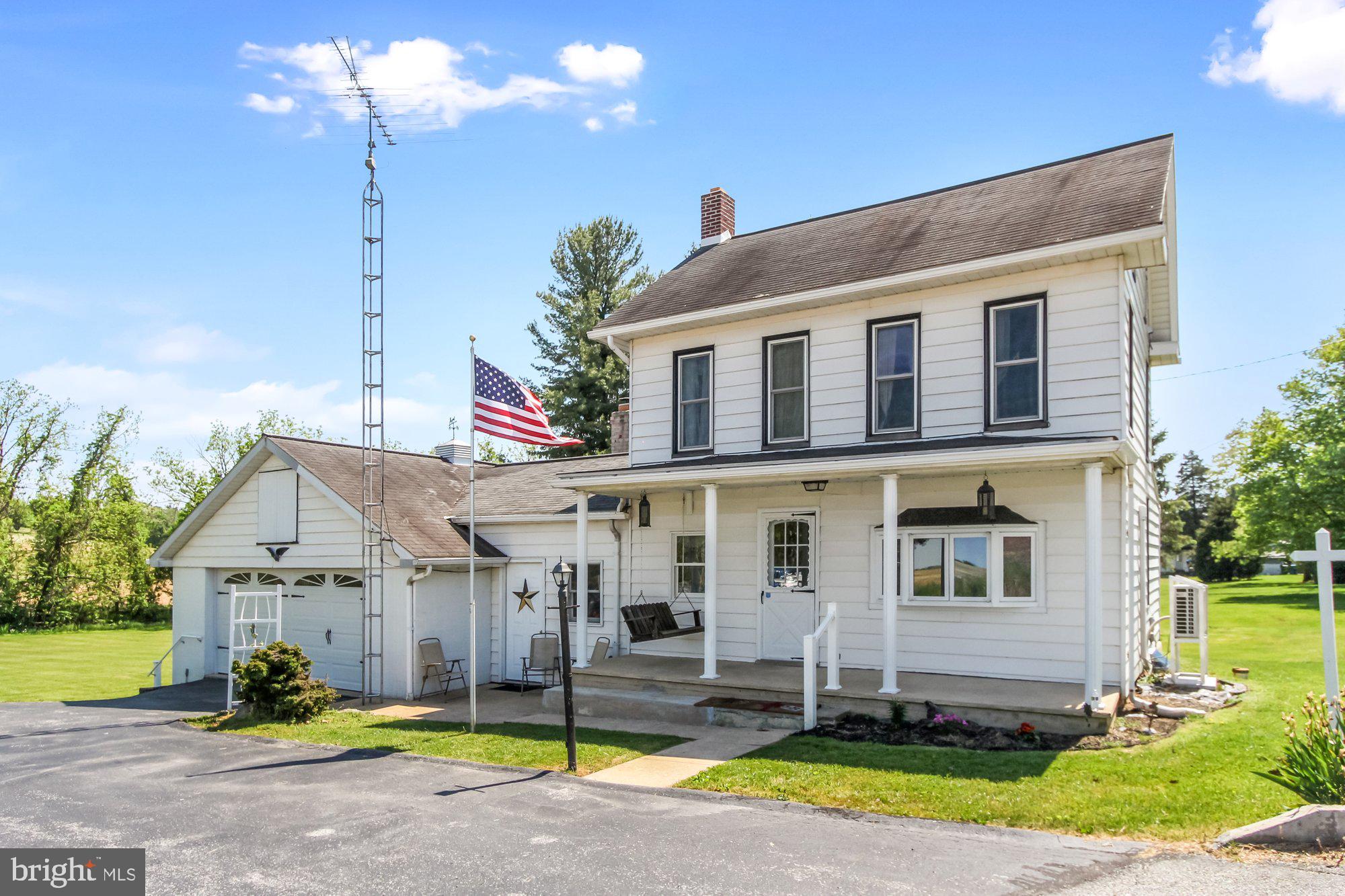 40 Dietz Road York, PA 17402 - Photo 2 of 28 Gallery Image 2