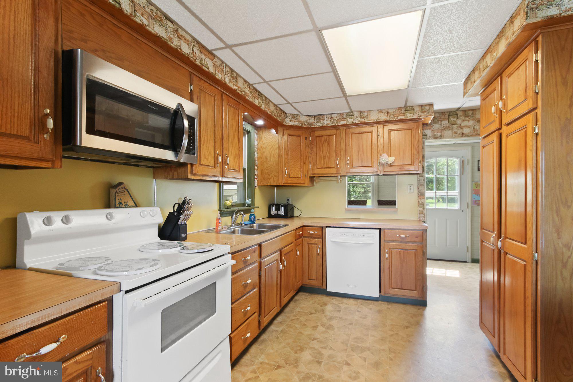 40 Dietz Road York, PA 17402 - Photo 13 of 28 Gallery Image 13