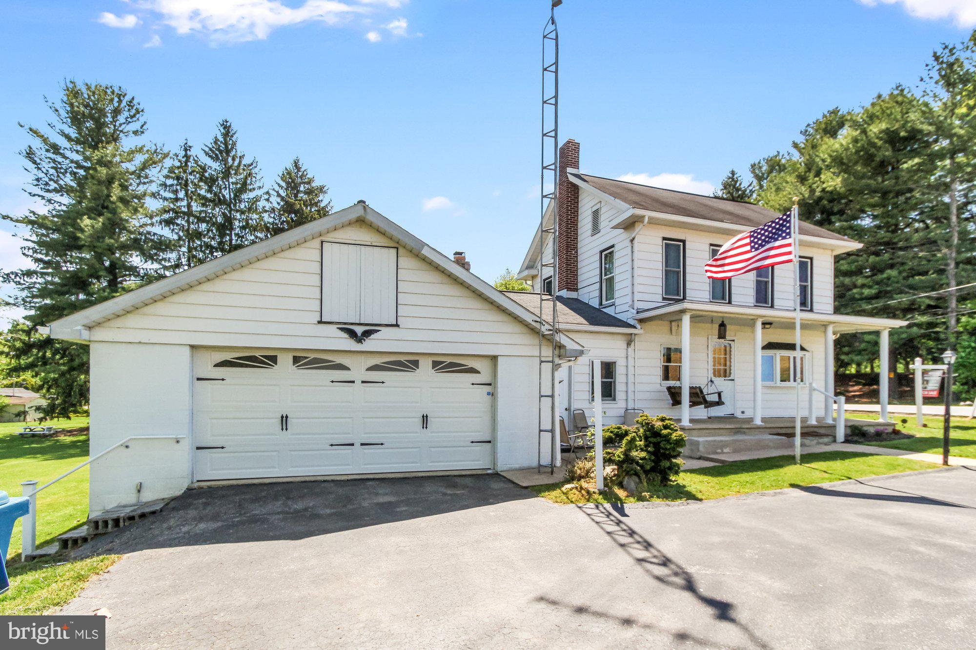 40 Dietz Road York, PA 17402 - Photo 3 of 28 Gallery Image 3