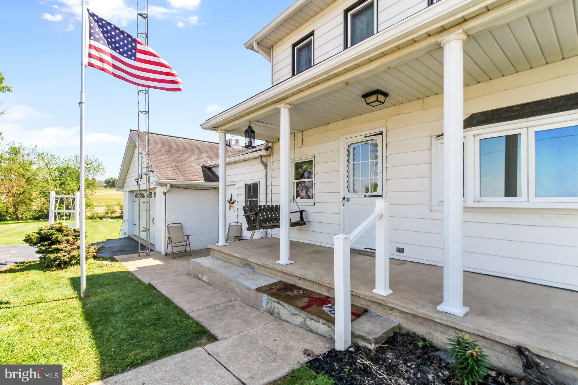 40 Dietz Road York, PA 17402 - Photo 4 of 28 Gallery Image 4