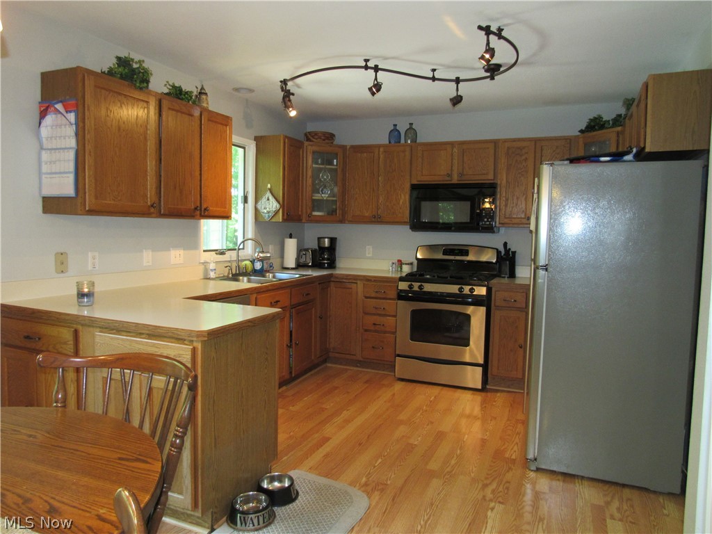 10809 Darrow Road Vermilion, OH 44089 - Photo 15 of 35
