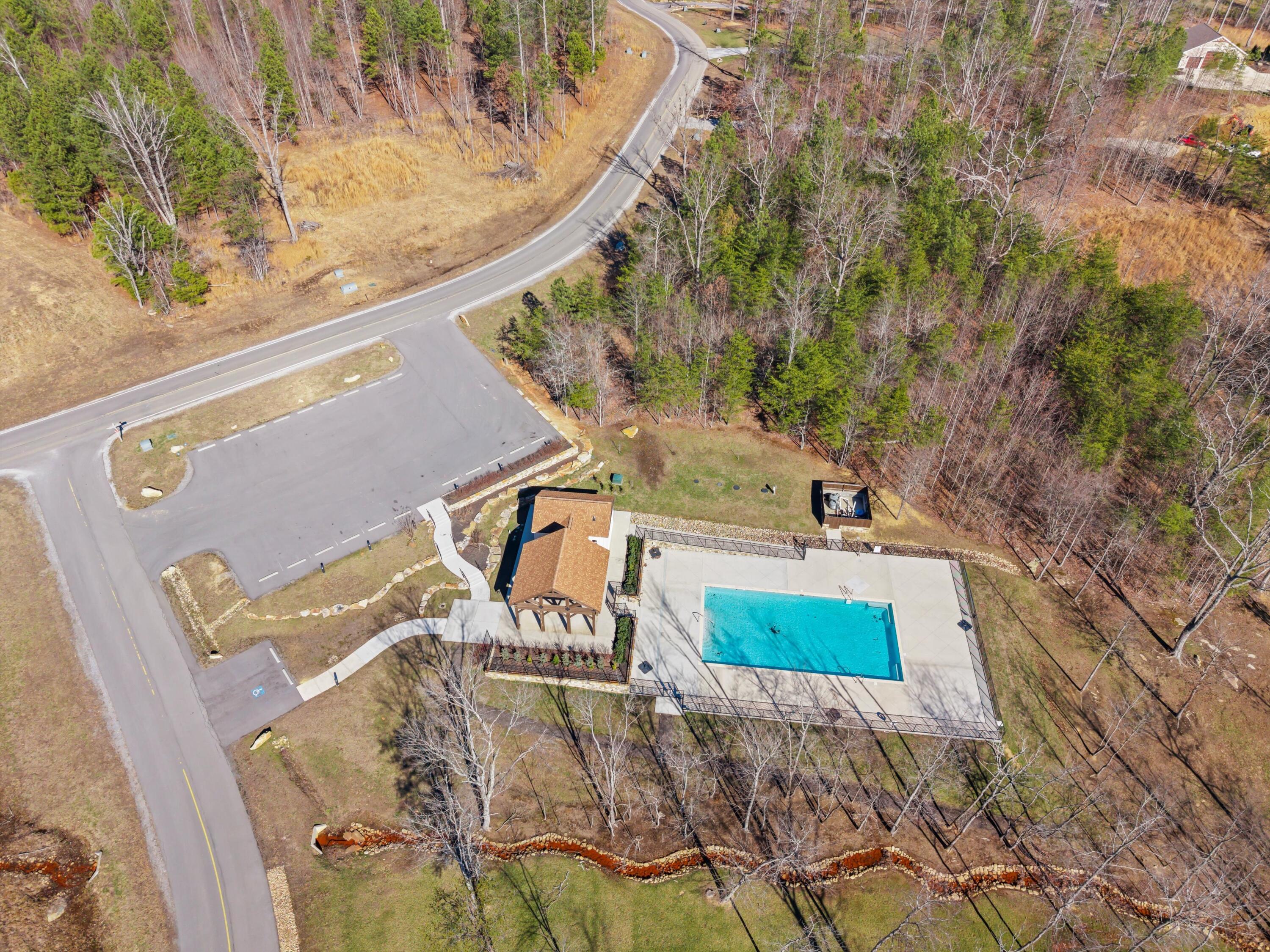 430 Crockett Loop Jasper, TN 37347 - Photo 10 of 19 Crockett Loop