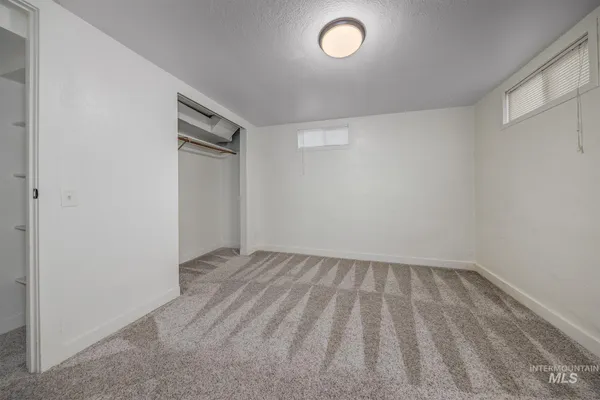 $325,000 | 1016 West 5th Street, Weiser, ID 83672
