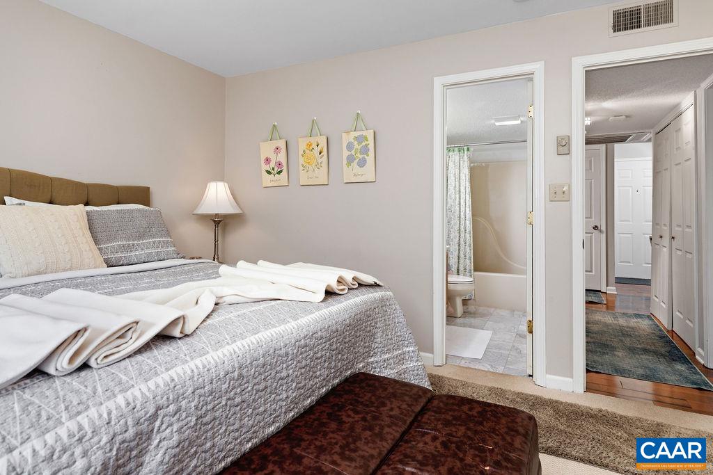 2046 Stone Ridge Roseland, VA 22967 - Photo 24 of 33 Gallery Image 24