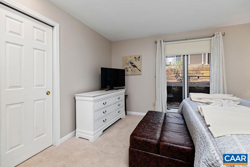 2046 Stone Ridge Roseland, VA 22967 - Photo 25 of 33 Gallery Image 25