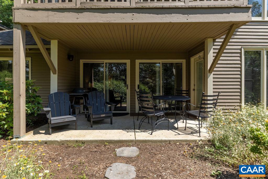 2046 Stone Ridge Roseland, VA 22967 - Photo 30 of 33 Gallery Image 30