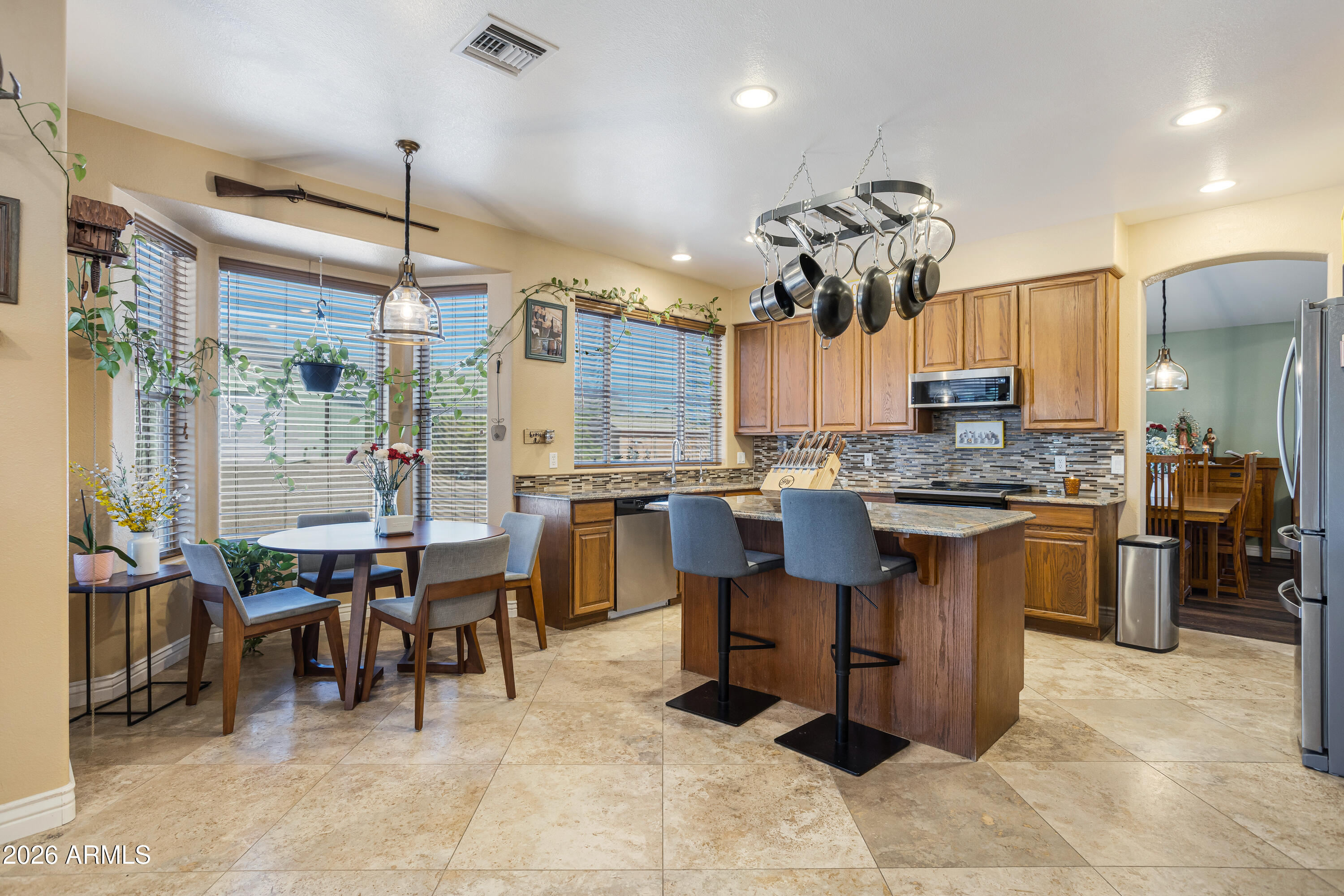 83 South Geronimo Road Apache Junction, AZ 85119 - Photo 9 of 69