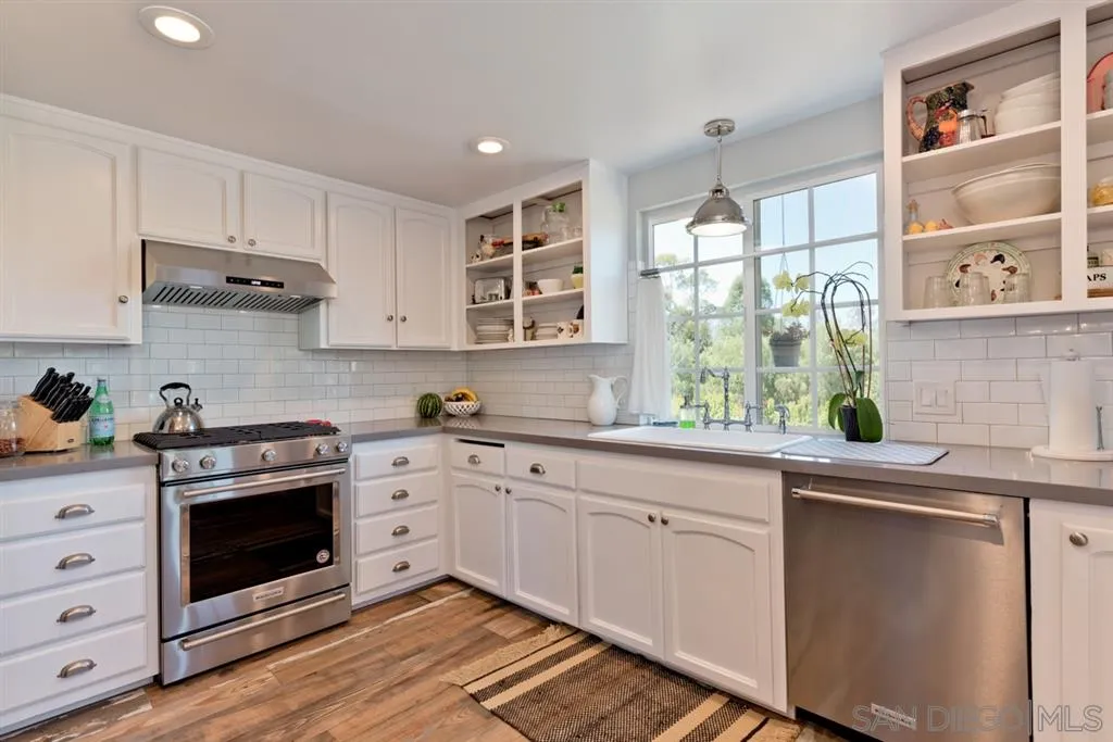 14124 Proctor Valley Road Jamul, CA 91935 - Photo 8 of 25 Gallery Image 8