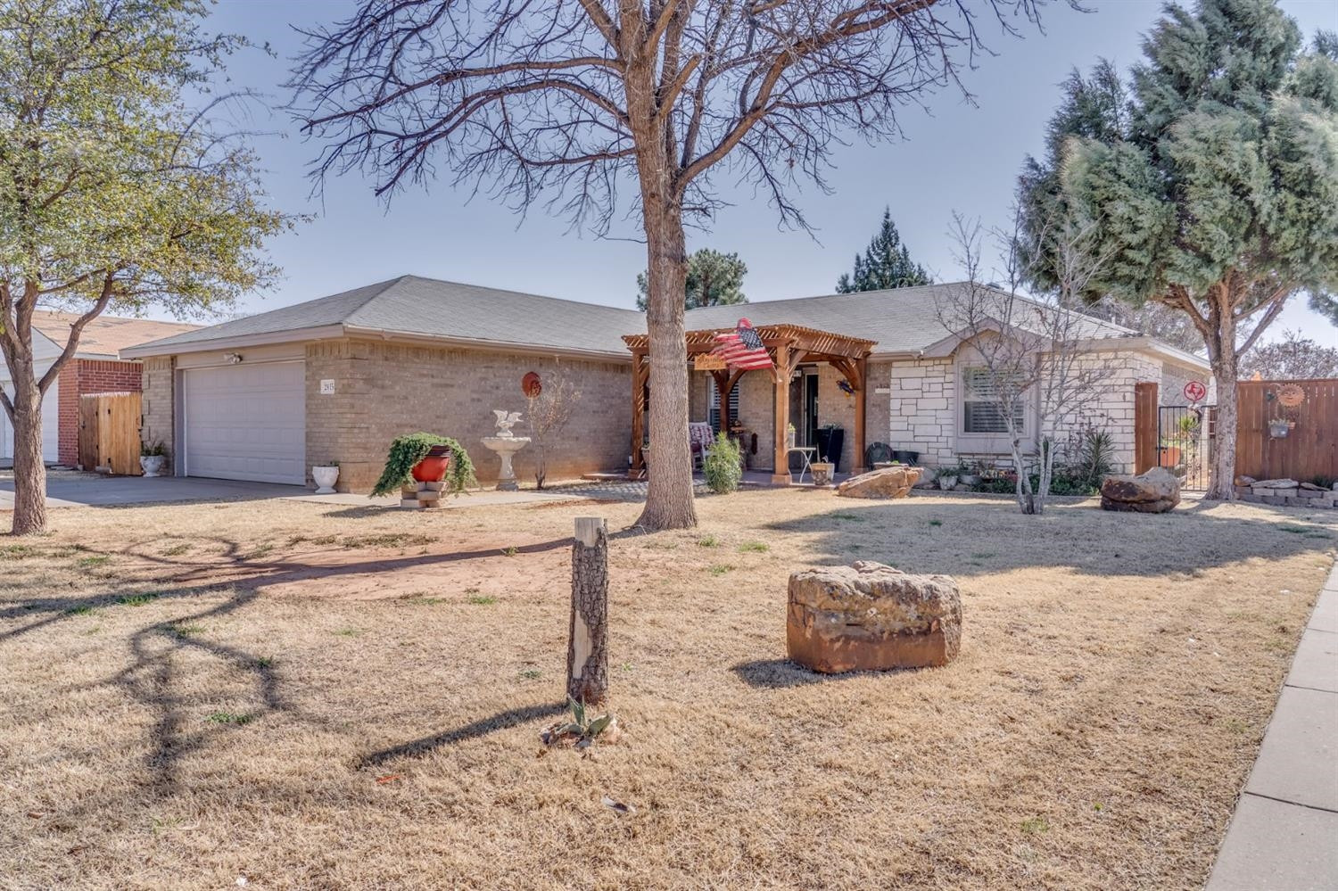 2415 93rd Street Lubbock, TX 79423 - Photo 3 of 36 Photo 3
