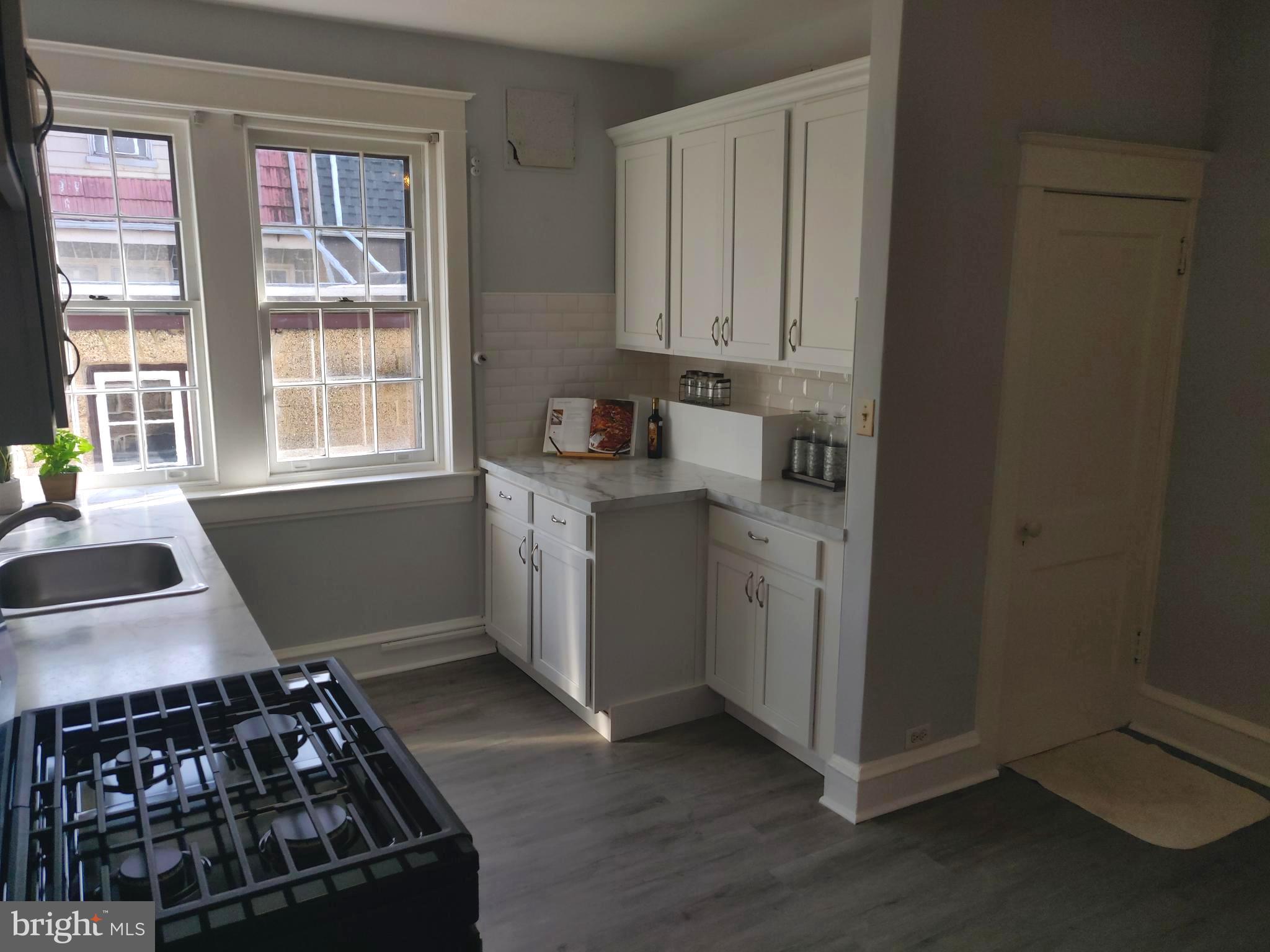 114 Heather Road Upper Darby, PA 19082 - Photo 14 of 34 New Cabinets and Counters