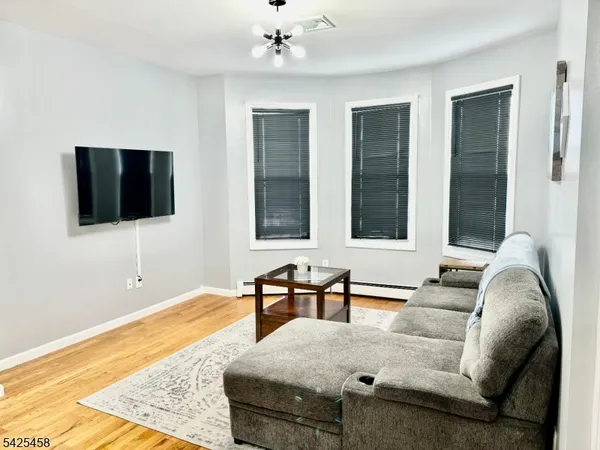 $2,975 | 4402 Liberty Avenue, Unit 2, North Bergen, NJ 07047