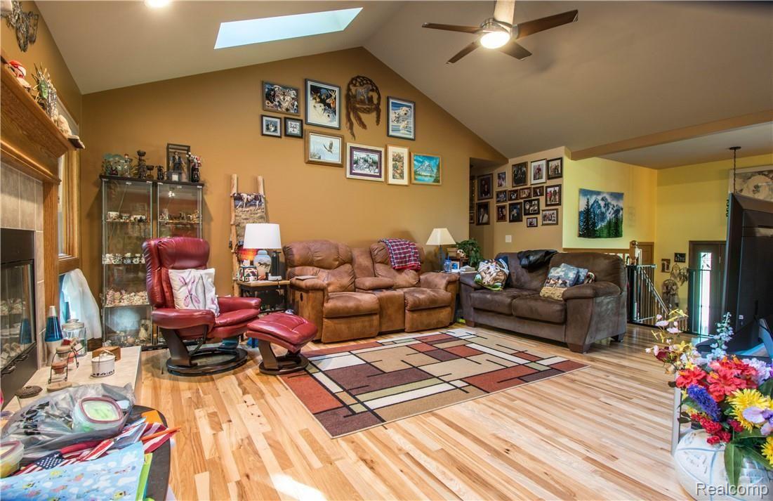 1373 Northern Ridge Drive Brighton, MI 48116 - Photo 7 of 18 6.jpg