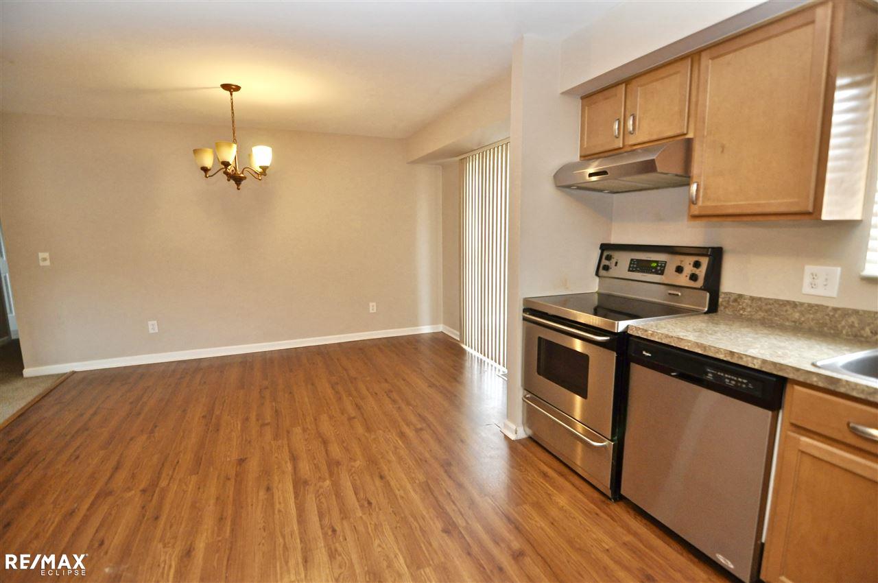 44585 Merrill Road Sterling Heights, MI 48314 - Photo 3 of 18 31309902-2.JPG
