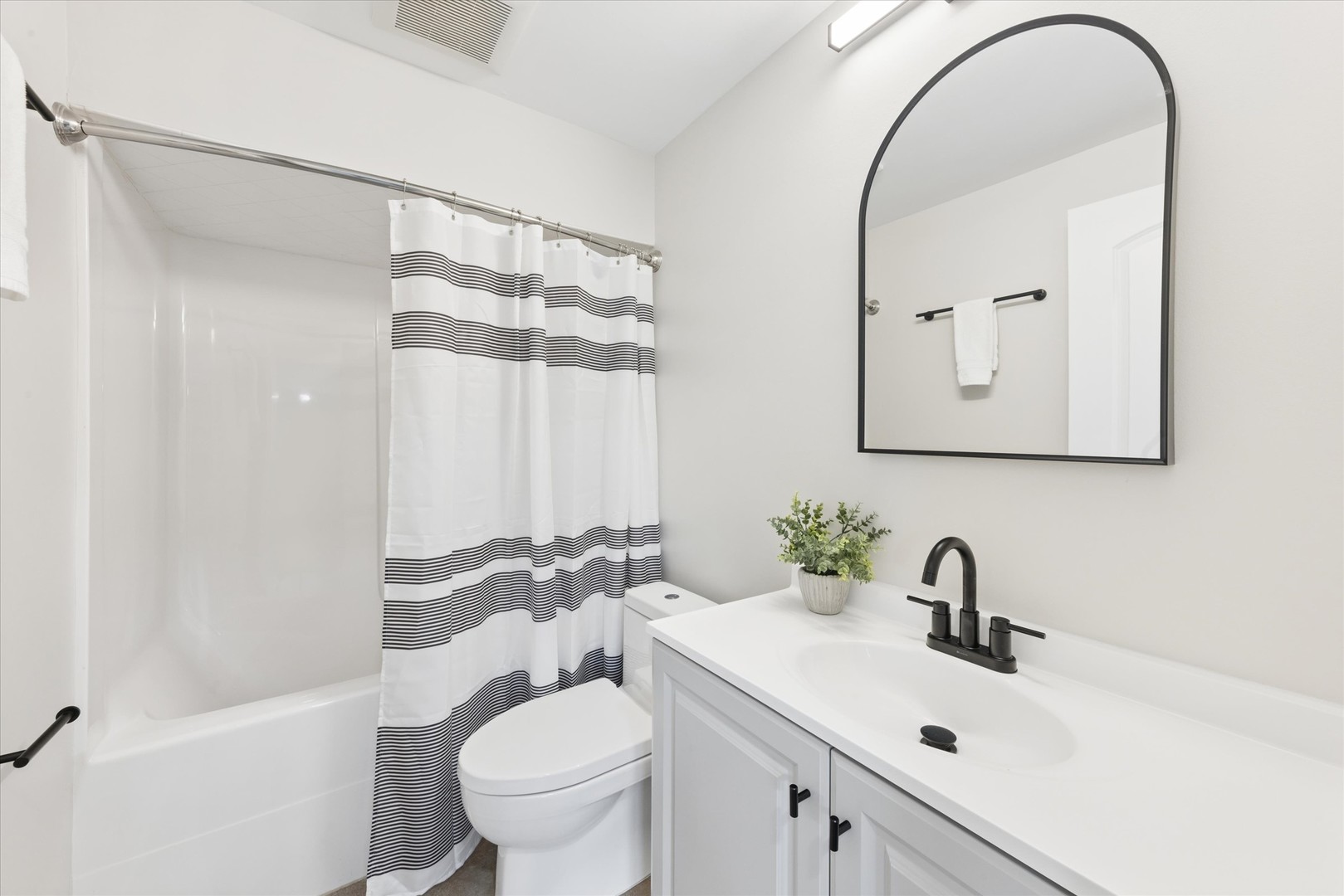 409 Provence Court Lisle, IL 60532 - Photo 18 of 24 a bathroom with a sink toilet and shower