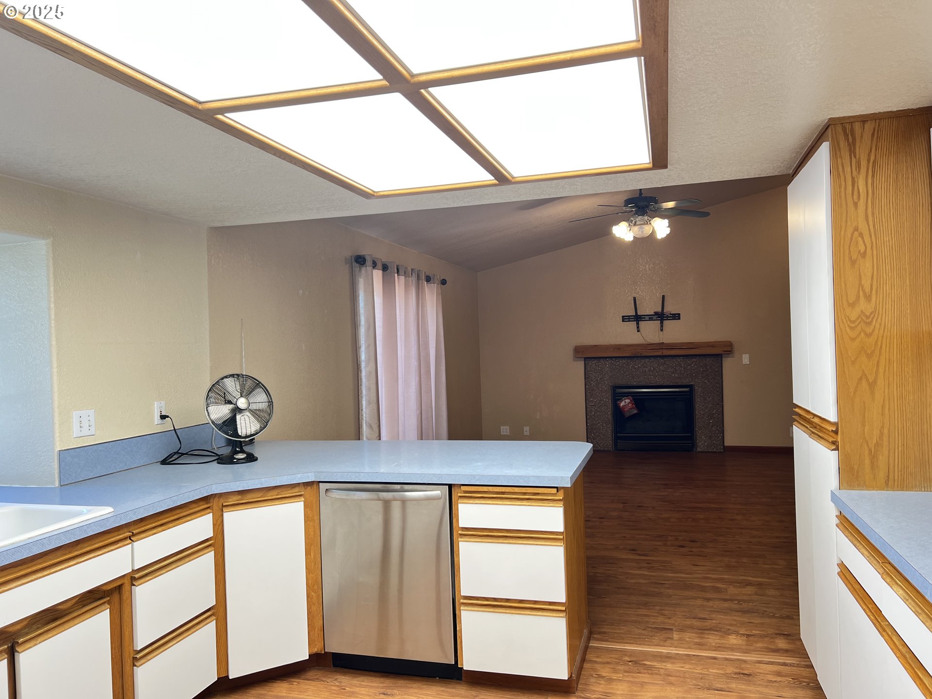 790 West Division Avenue Hermiston, OR 97838 - Photo 7 of 26