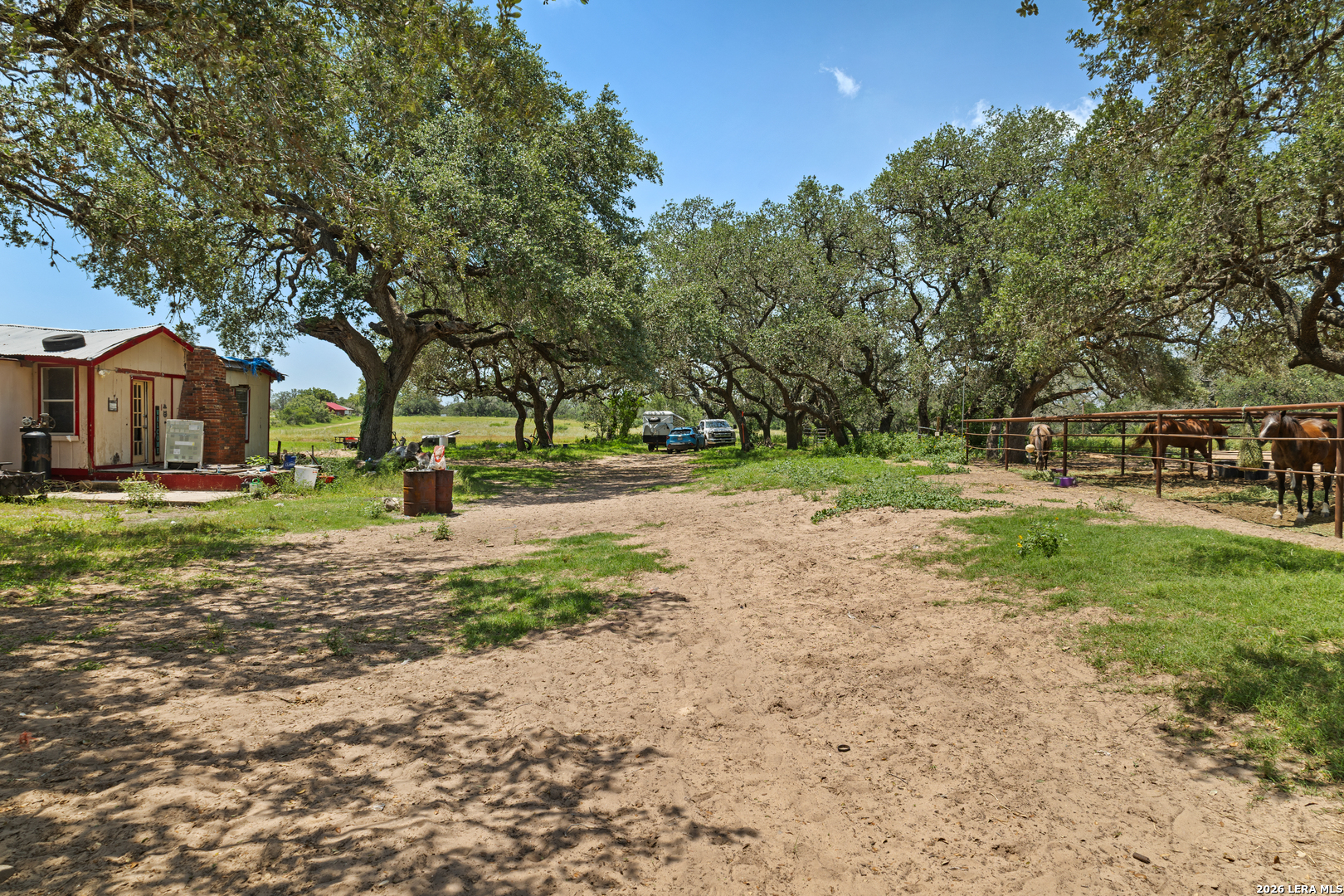 490 Hernandez Road Poteet, TX 78065 - Photo 31 of 40