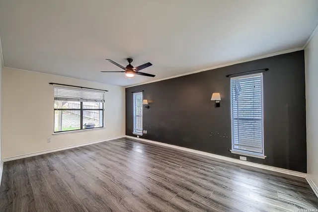 $2,700 | 8931 Shady Leaf, San Antonio, TX 78254