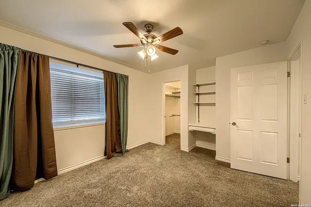 $2,700 | 8931 Shady Leaf, San Antonio, TX 78254