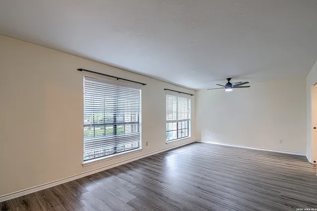 $2,700 | 8931 Shady Leaf, San Antonio, TX 78254