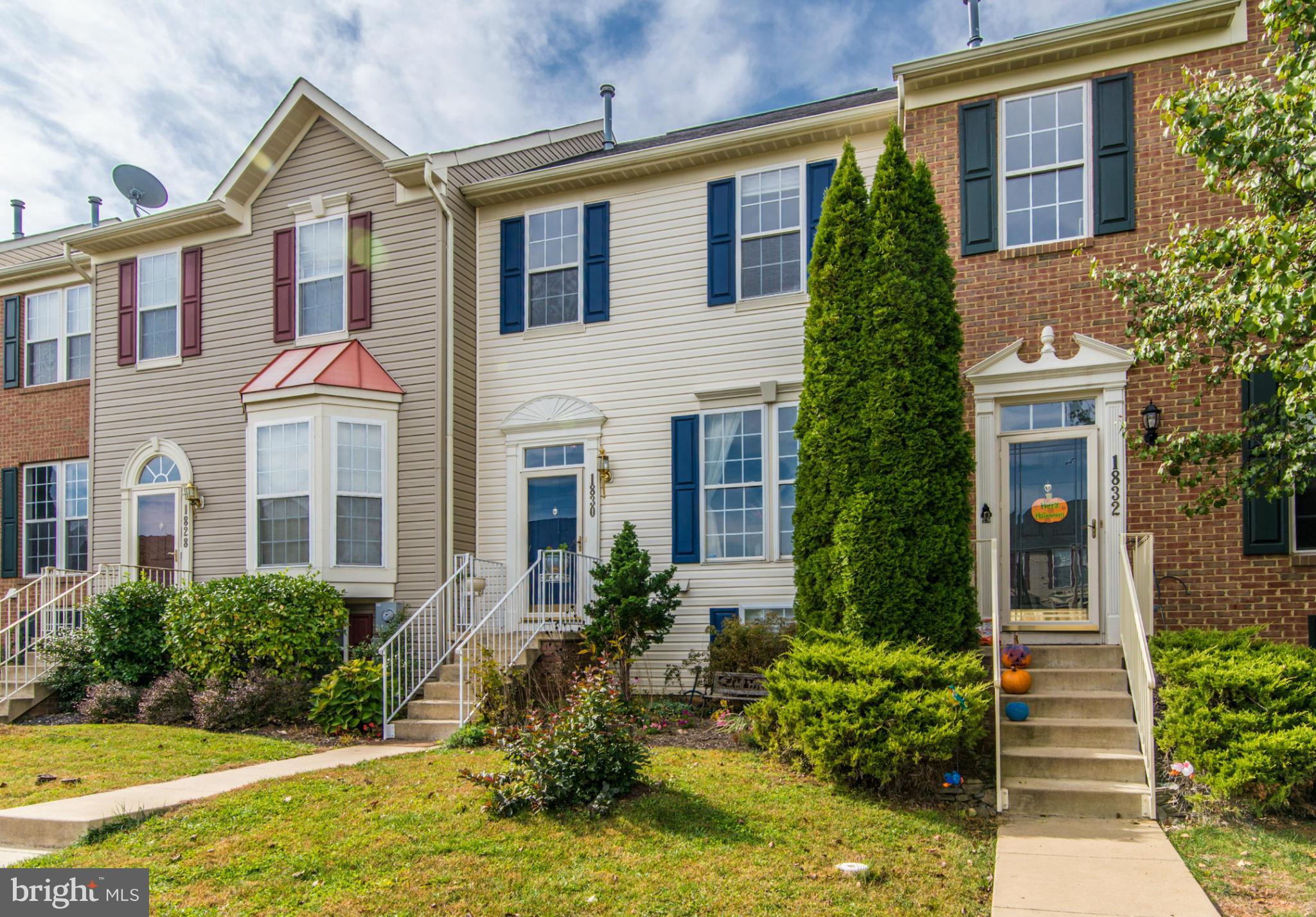 1830 Country Run Way Frederick, MD 21702 - Photo 3 of 30 Bright and inviting curb appeal!