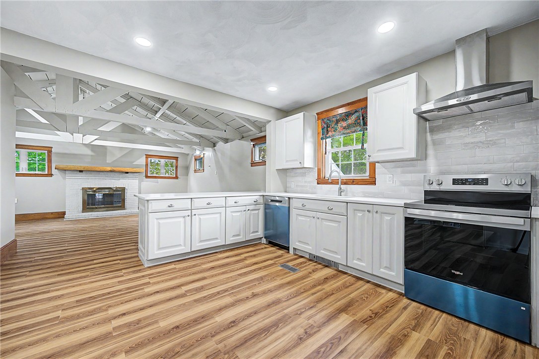 3288 Mendon Road Cumberland, RI 02864 - Photo 28 of 49