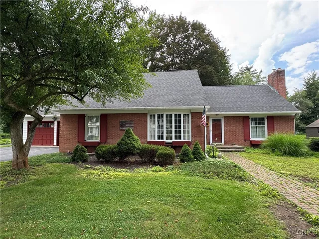 $450,000 | 34 University Avenue, Hamilton, NY 13346
