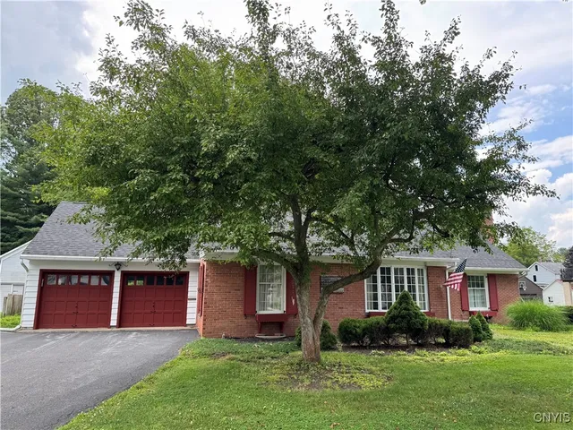 $450,000 | 34 University Avenue, Hamilton, NY 13346