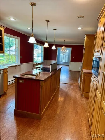 $450,000 | 34 University Avenue, Hamilton, NY 13346