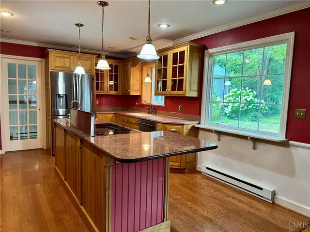 $450,000 | 34 University Avenue, Hamilton, NY 13346