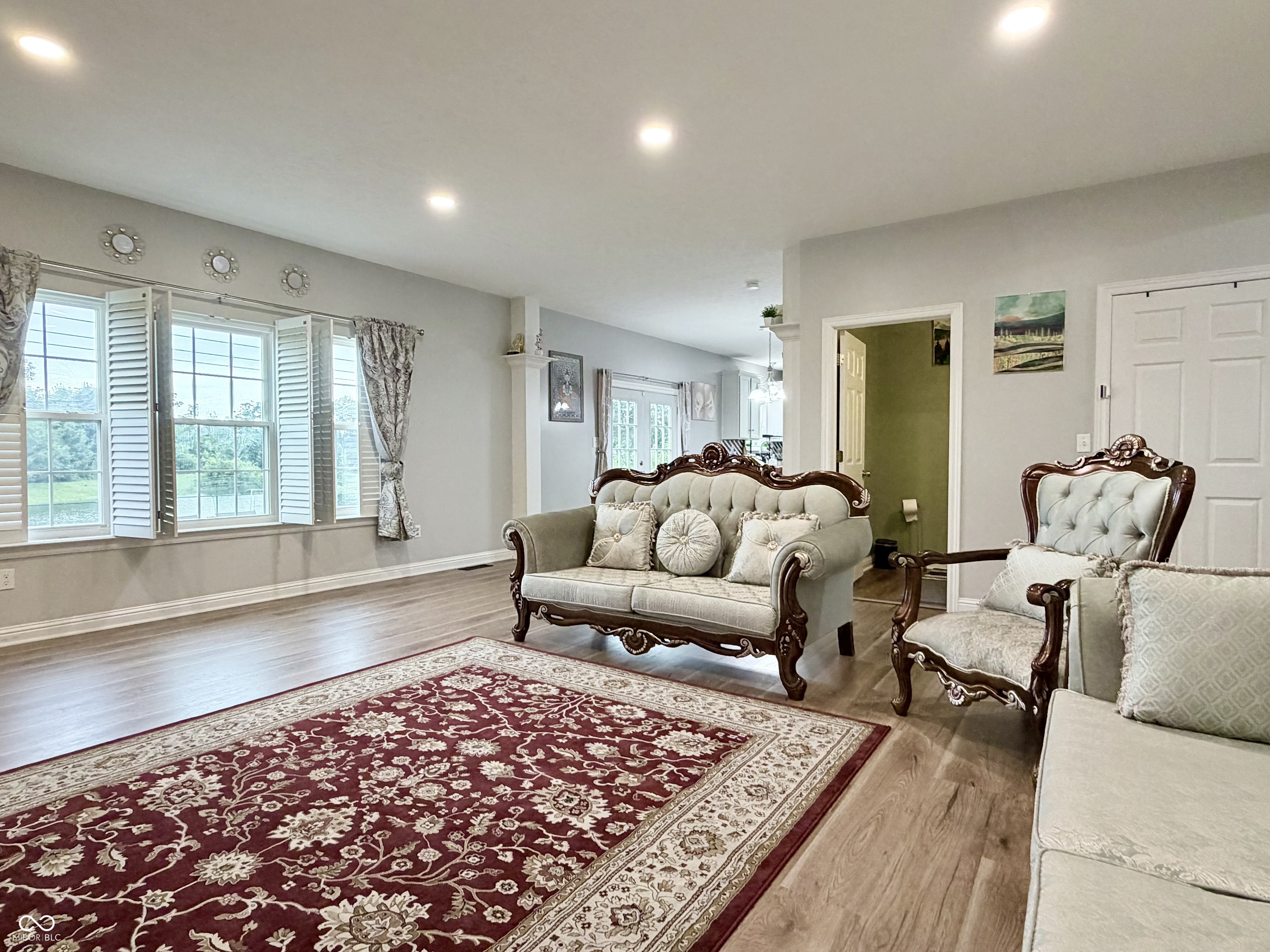 298 Pennswood Road Greenwood, IN 46142 - Photo 7 of 58