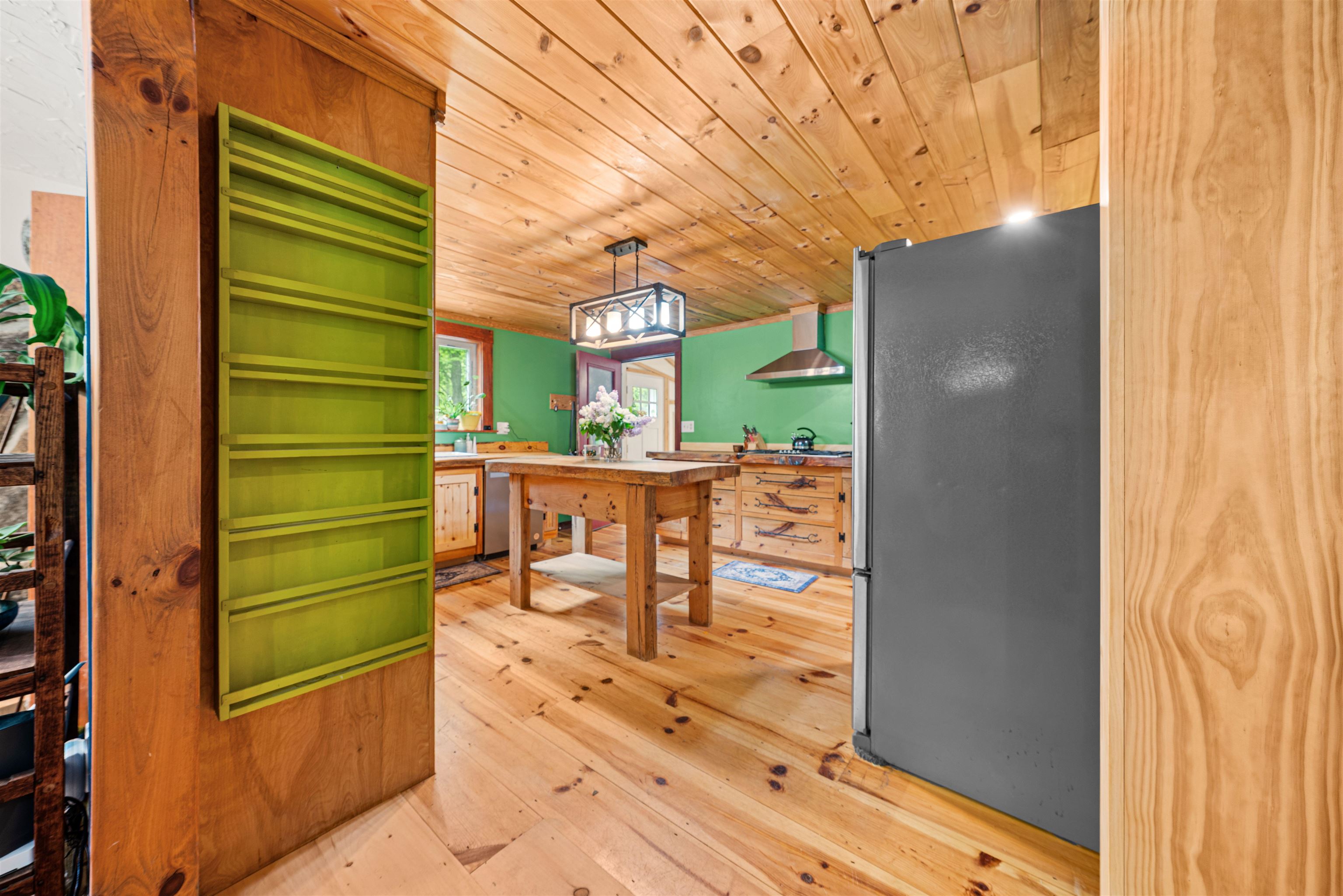 164 Stagecoach Road Barrington, NH 03825 - Photo 9 of 38 Gallery Image 9