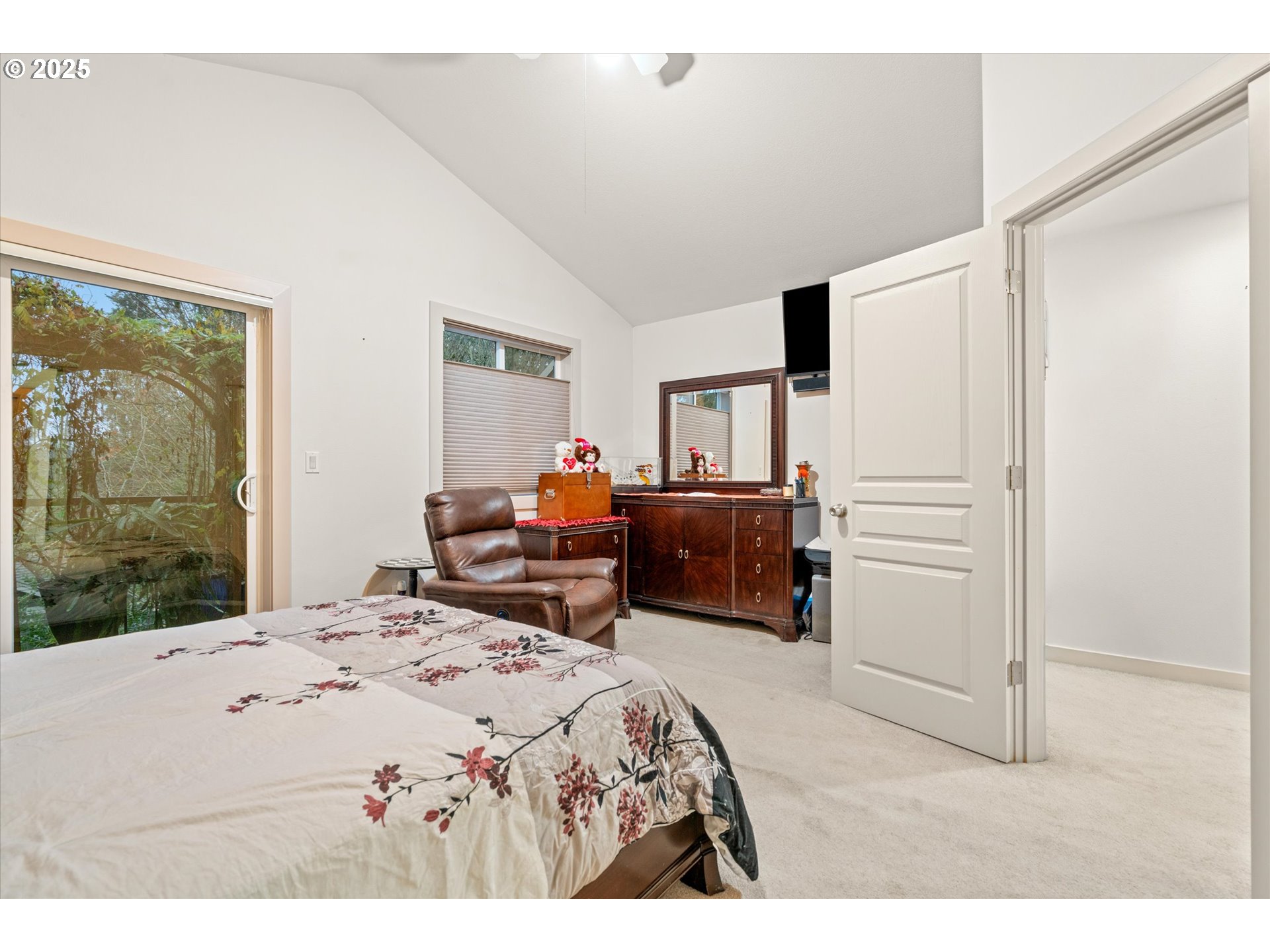9522 Southwest 153rd Avenue Beaverton, OR 97007 - Photo 14 of 33
