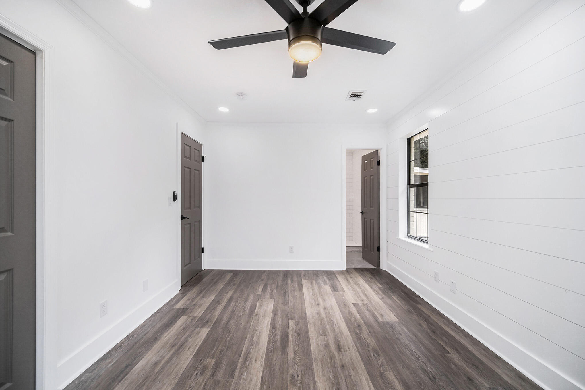1139 Wyndham Road Charleston, SC 29412 - Photo 17 of 28 master bedroom