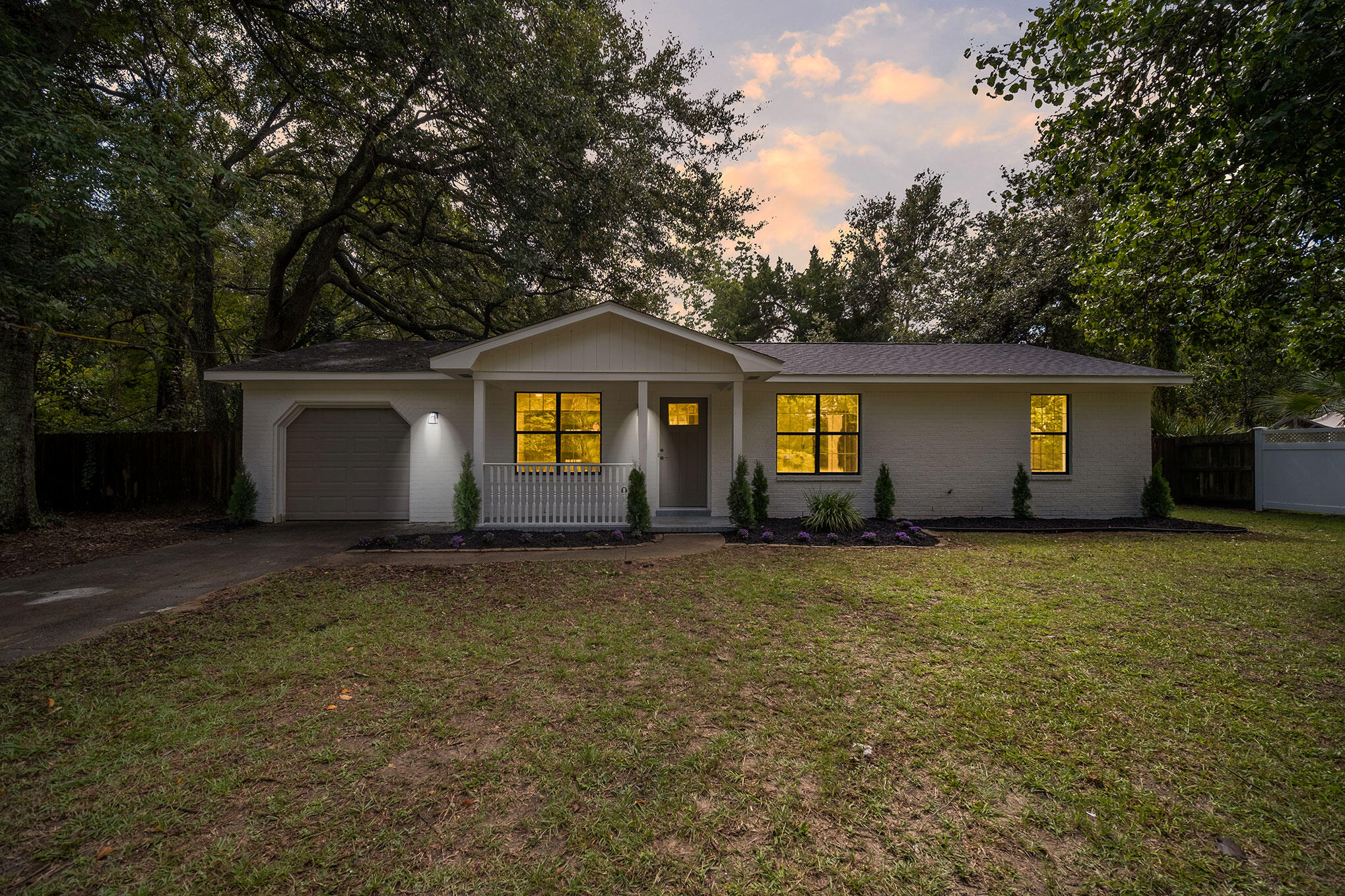 1139 Wyndham Road Charleston, SC 29412 - Photo 27 of 28 front
