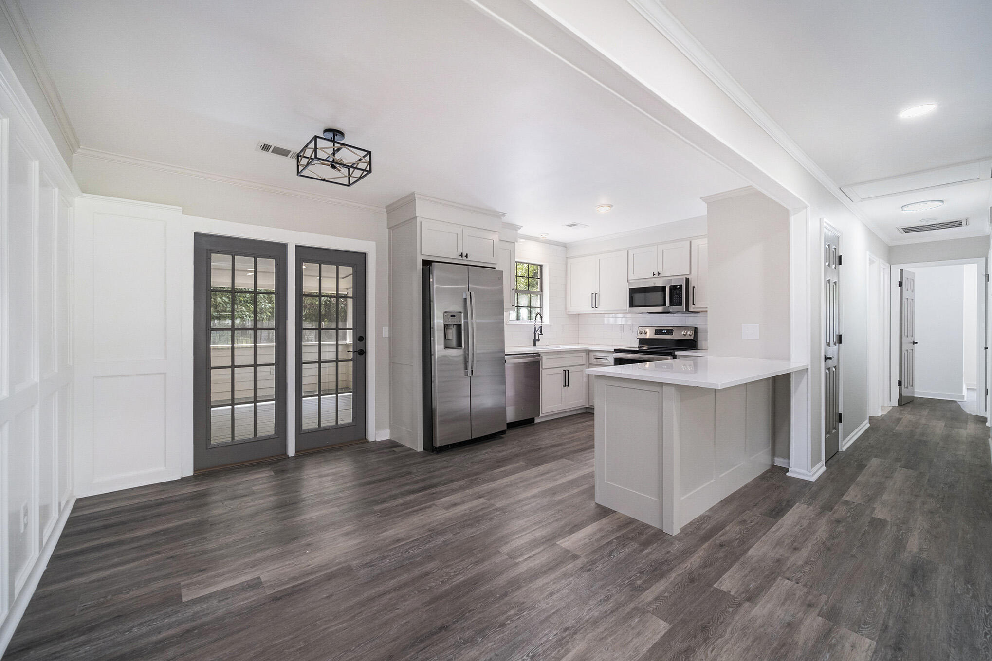 1139 Wyndham Road Charleston, SC 29412 - Photo 4 of 28 kitchen