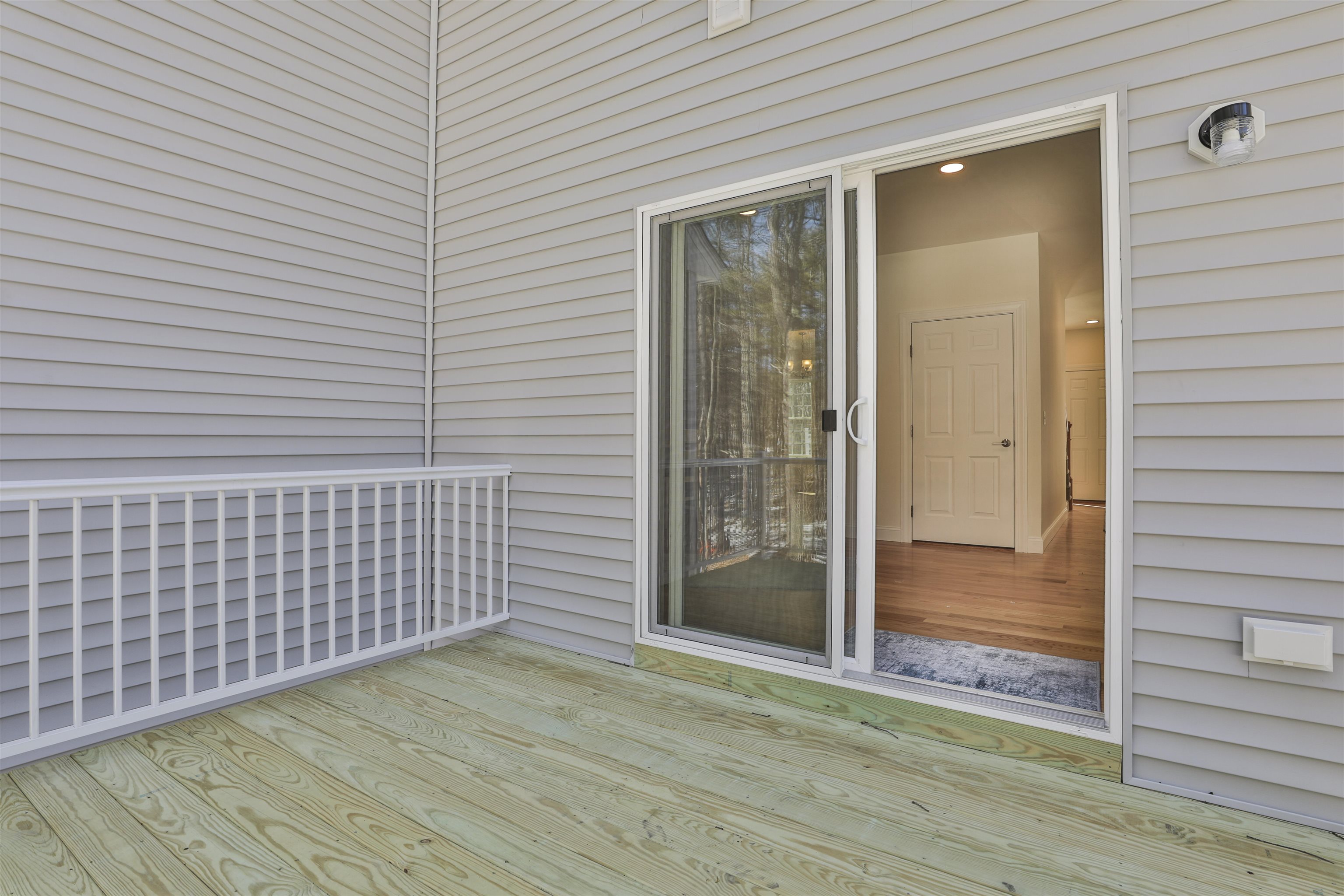 22 Reeds Ferry Way Merrimack, NH 03054 - Photo 5 of 52