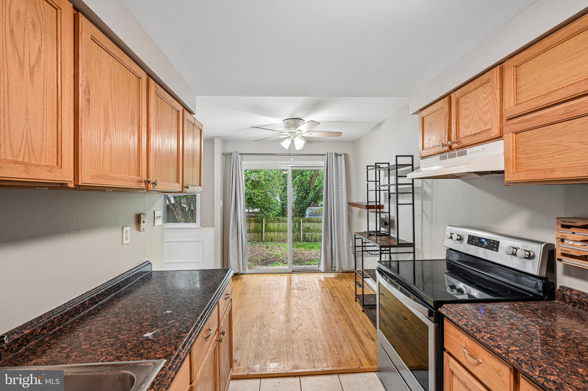 102 Hopkins Court Newark, DE 19713 - Photo 14 of 32