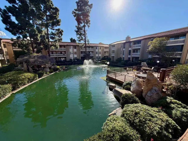 $649,900 | 1885 Diamond Street, Unit 2211, San Diego, CA 92109