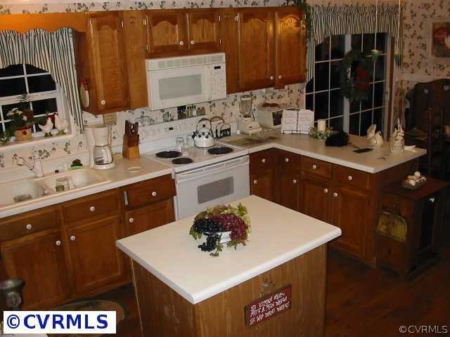5310 Courthouse Road Providence Forge, VA 23140 - Photo 2 of 8 Other - kitchen